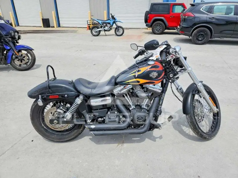 2015 Harley-Davidson Fx photo