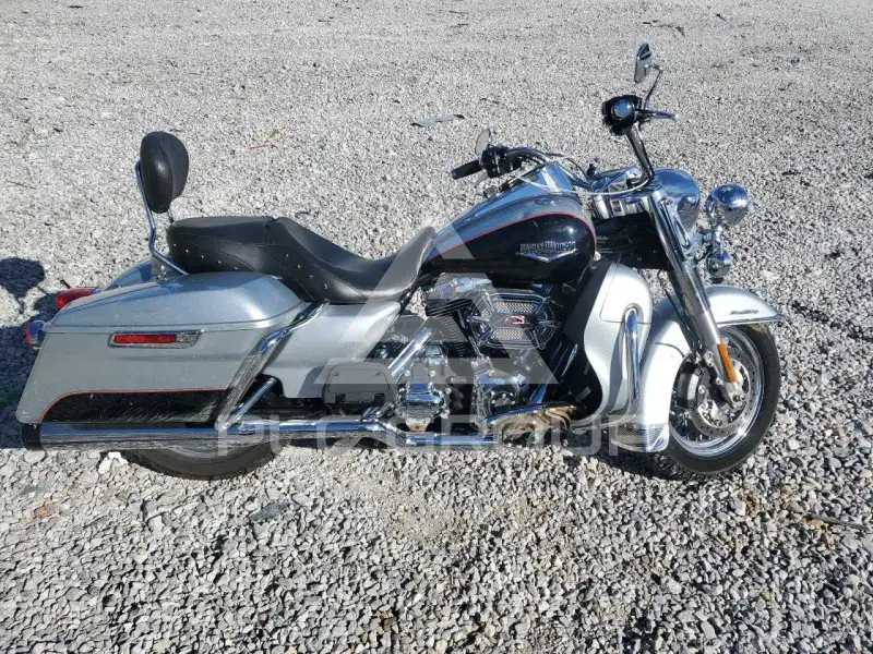 2015 Harley-Davidson FL фото