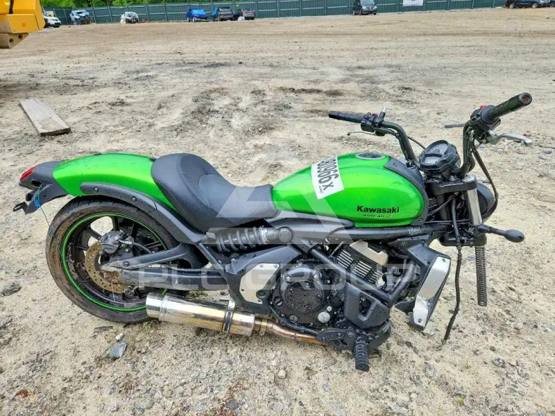 2015 Kawasaki Ninja650 фото