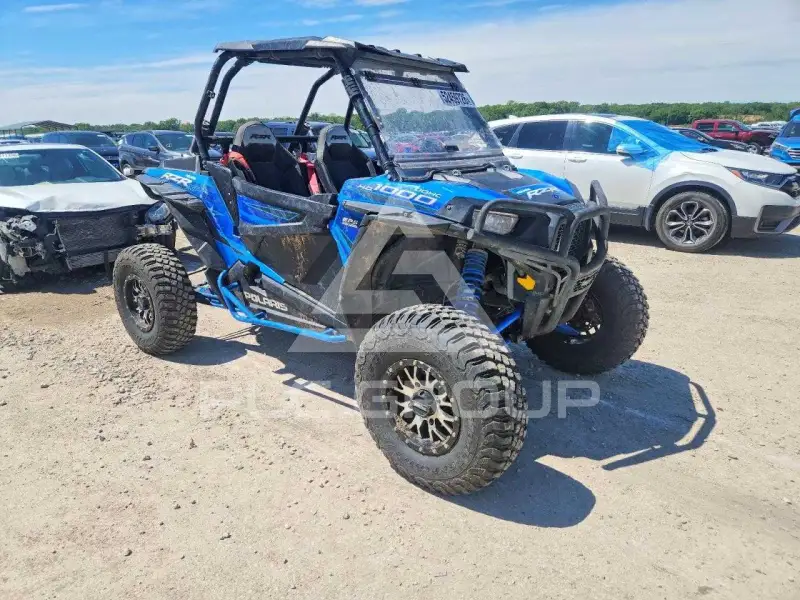 2015 Polaris Sidebyside фото