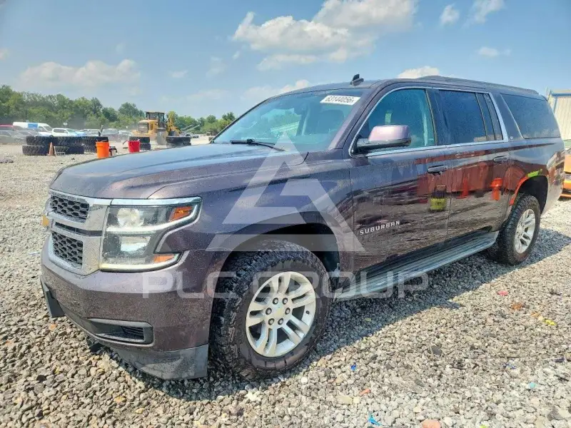 2015 Chevrolet Suburan photo