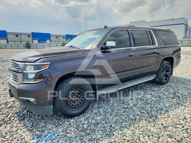 2015 Chevrolet Suburan фото