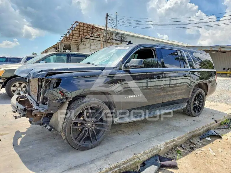 2015 Chevrolet Suburan photo