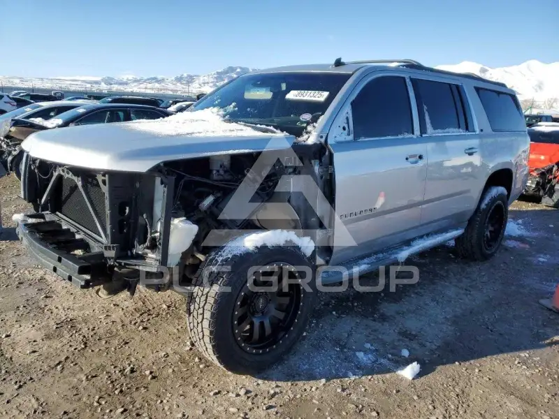 2015 Chevrolet Suburan фото