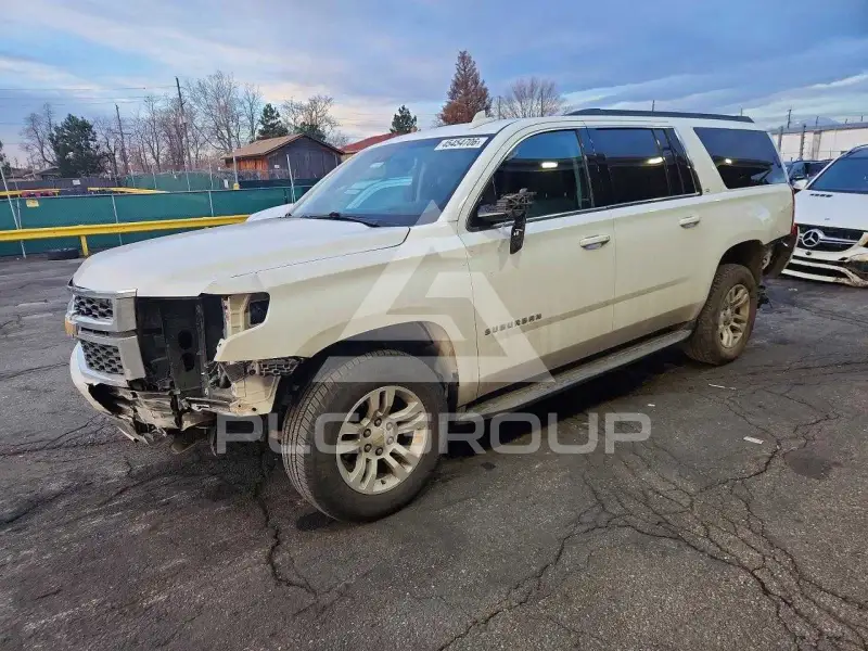 2015 Chevrolet Suburan photo