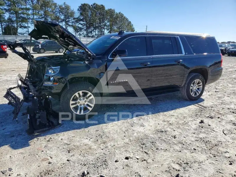 2015 Chevrolet Suburan photo