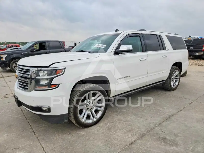 2015 Chevrolet Suburan photo