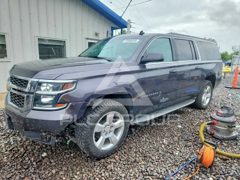 2015 Chevrolet Suburan photo