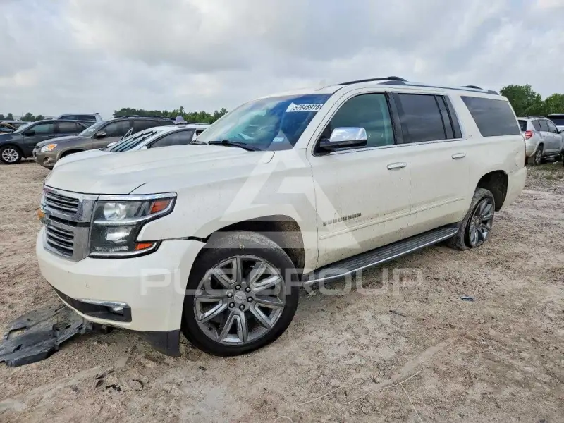 2015 Chevrolet Suburan photo