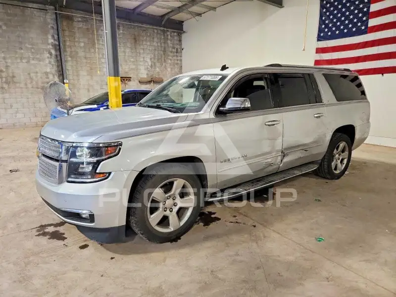 2015 Chevrolet Suburan фото