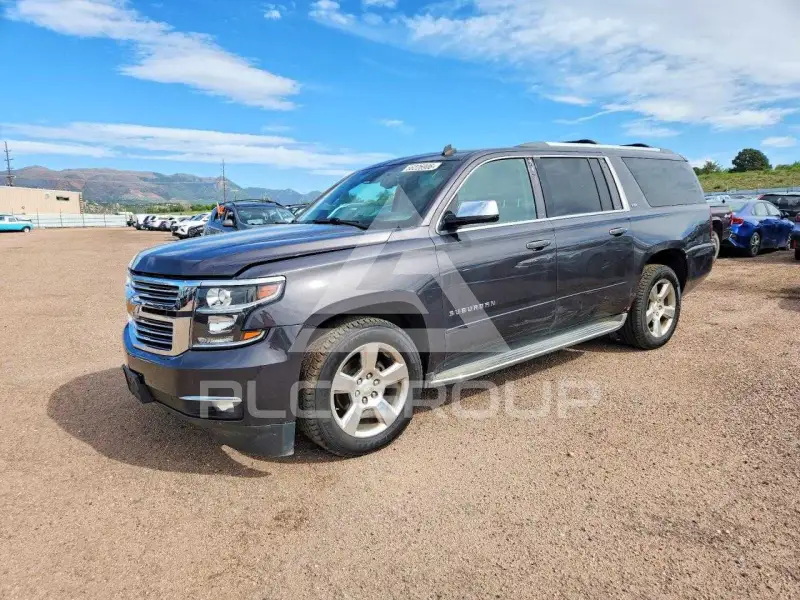 2015 Chevrolet Suburan photo