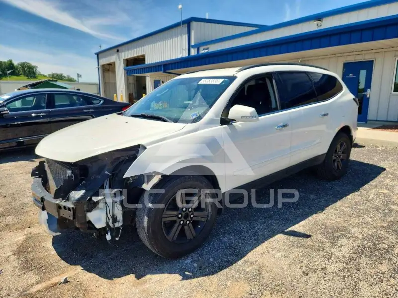 2015 Chevrolet TRAVERSE фото