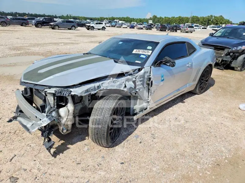 2015 Chevrolet Camaro photo