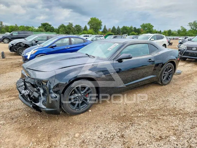 2015 Chevrolet Camaro photo