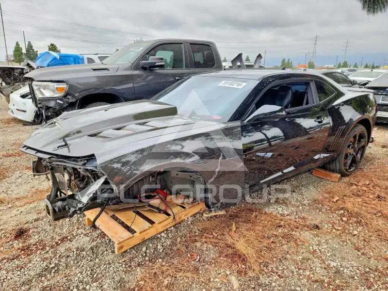2015 Chevrolet Camaro фото