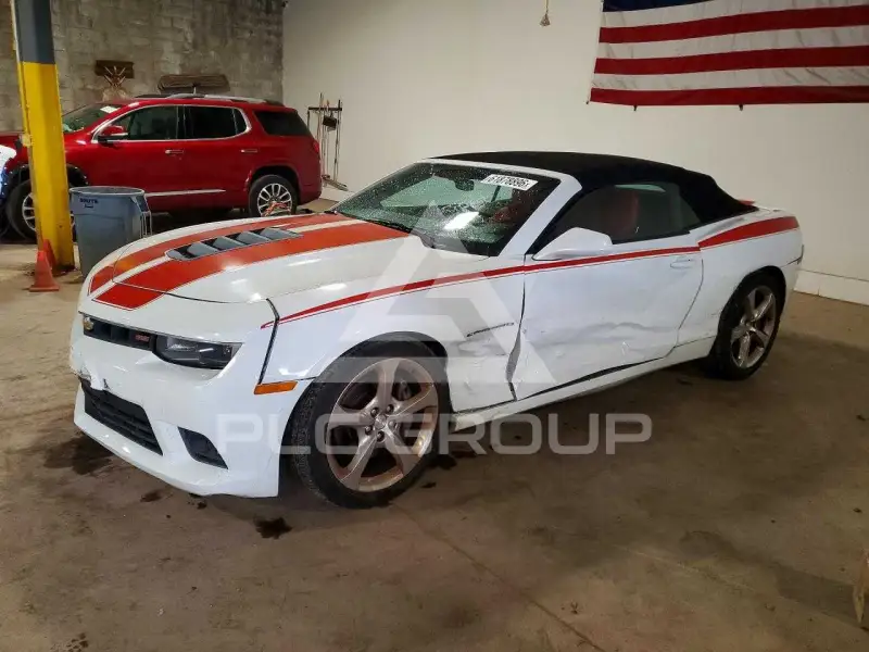 2015 Chevrolet Camaro photo