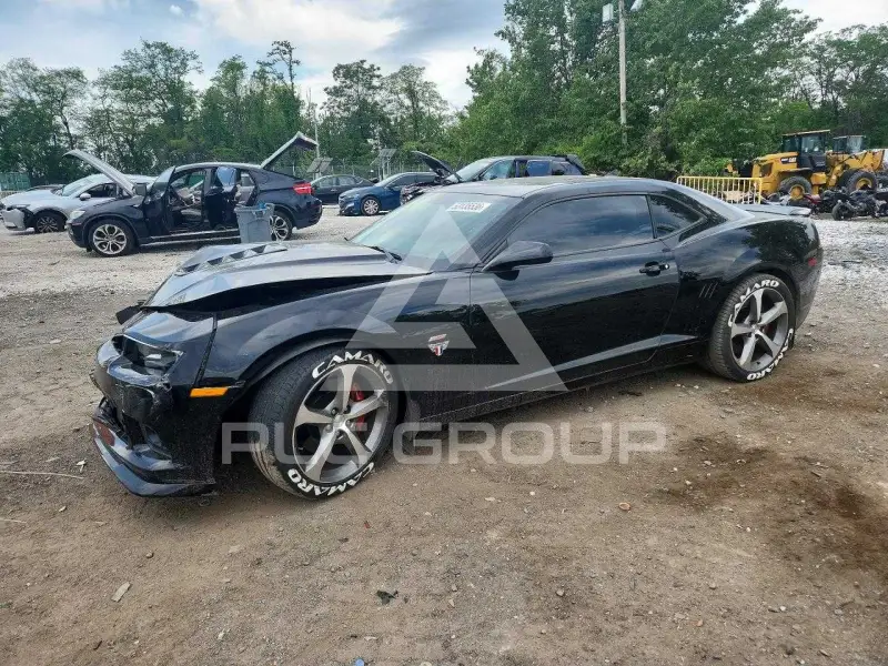 2015 Chevrolet Camaro фото