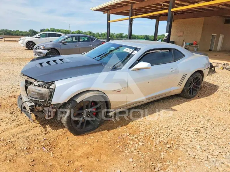 2015 Chevrolet Camaro photo