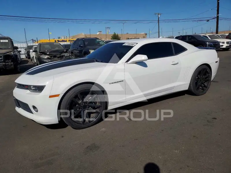 2015 Chevrolet Camaro photo