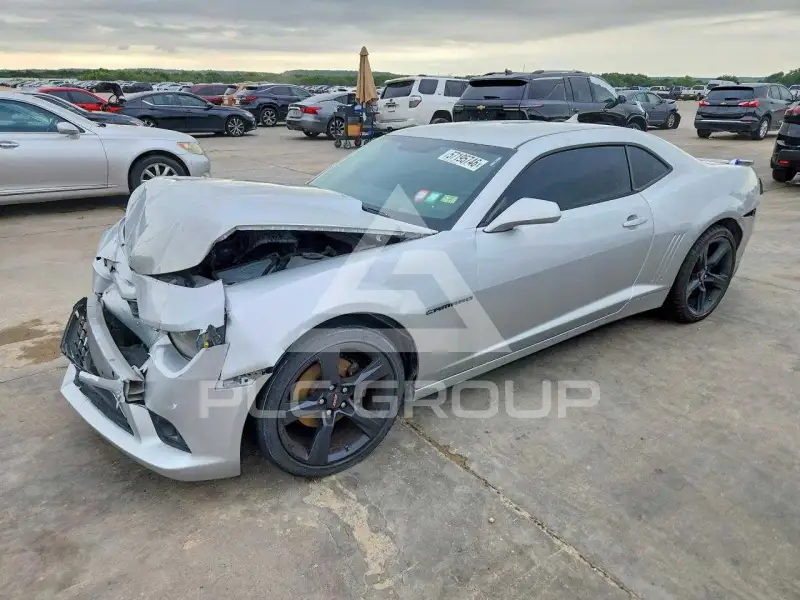 2015 Chevrolet Camaro фото