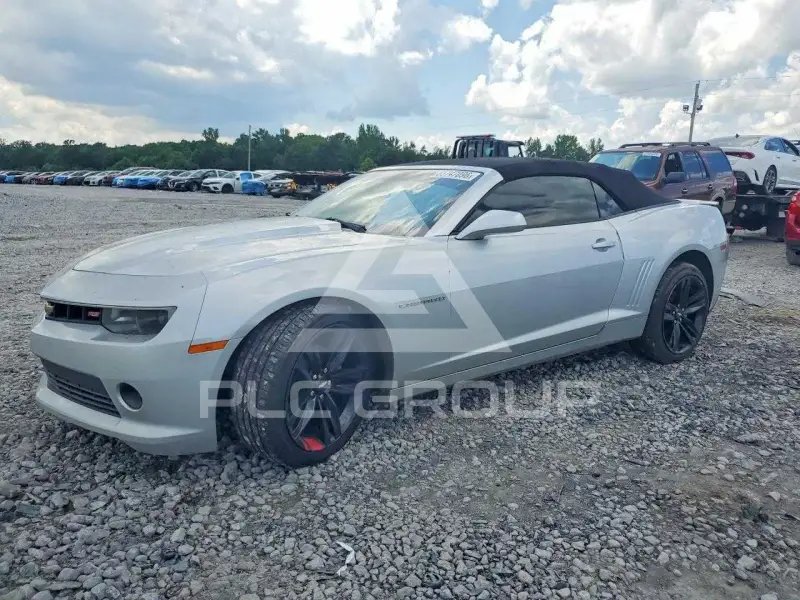 2015 Chevrolet Camaro photo