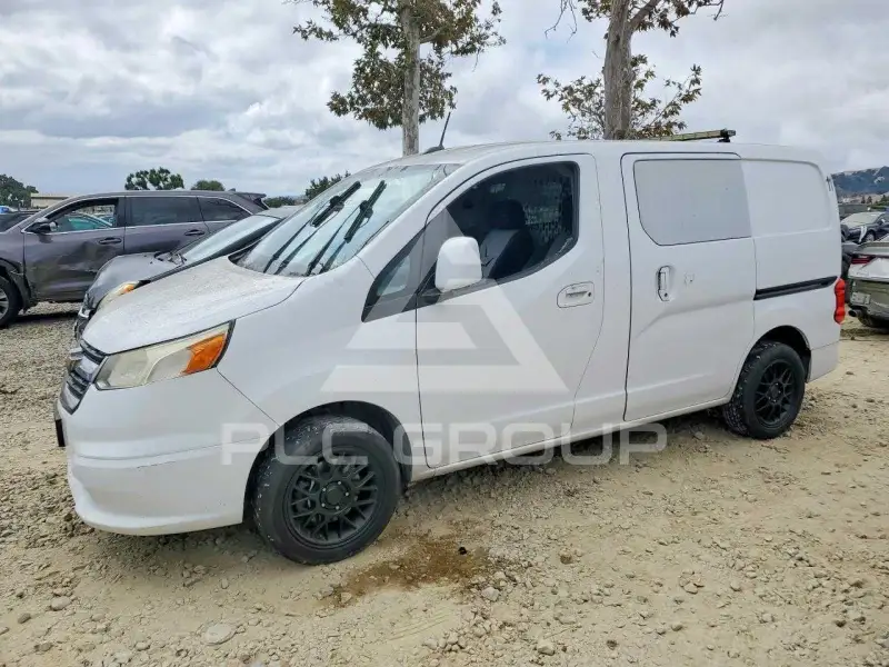 2015 Chevrolet Express photo