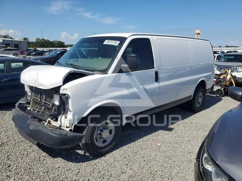 2015 Chevrolet Express фото