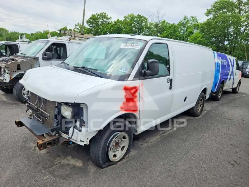 2015 Chevrolet Express фото