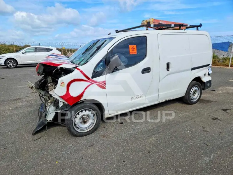 2015 Chevrolet Express фото