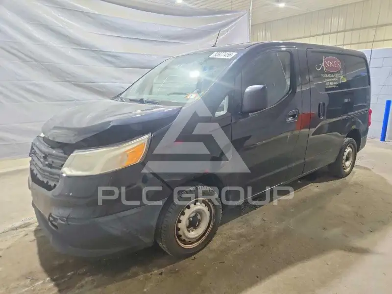 2015 Chevrolet Express photo
