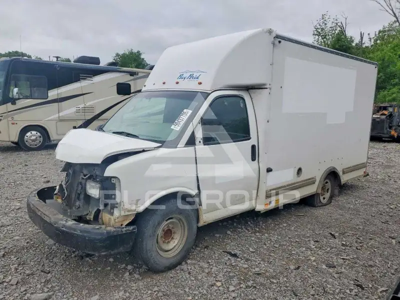 2015 Chevrolet Express фото