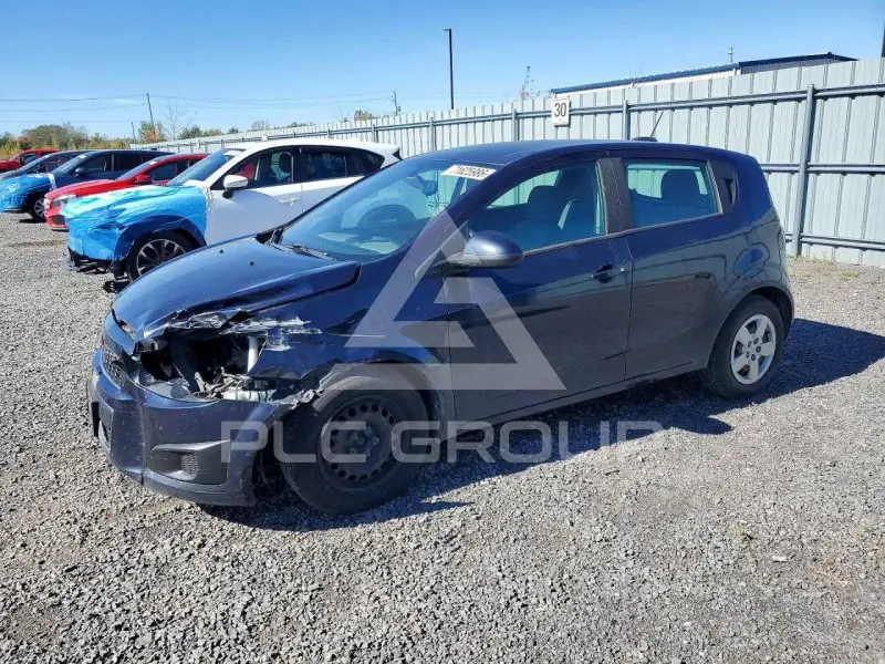 2015 Chevrolet Sonic photo