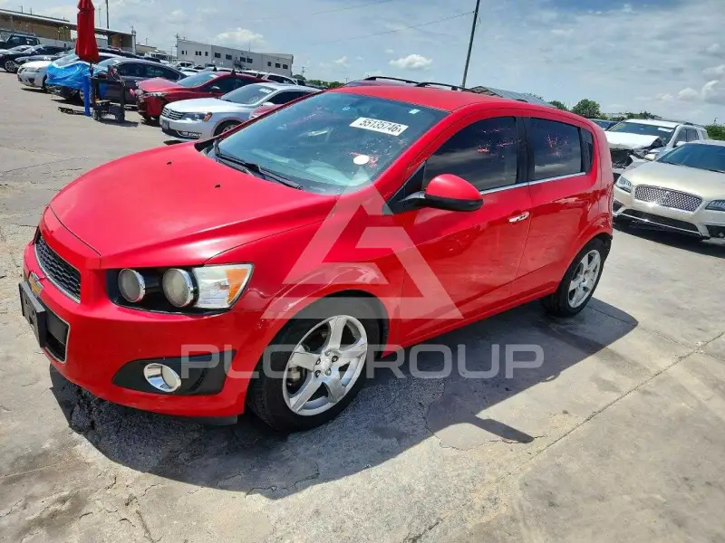 2015 Chevrolet Sonic photo