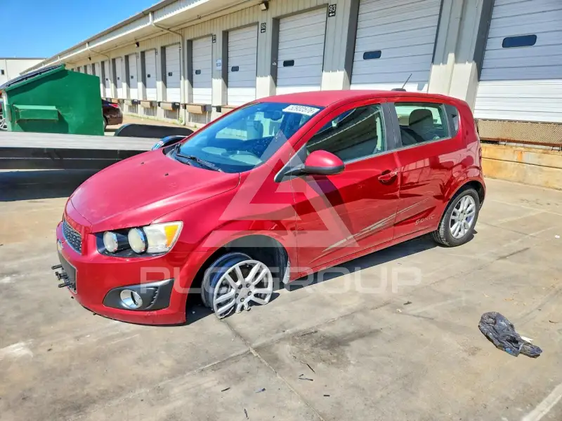 2015 Chevrolet Sonic photo