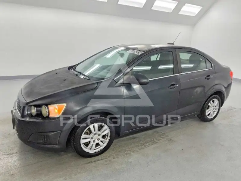 2015 Chevrolet Sonic photo