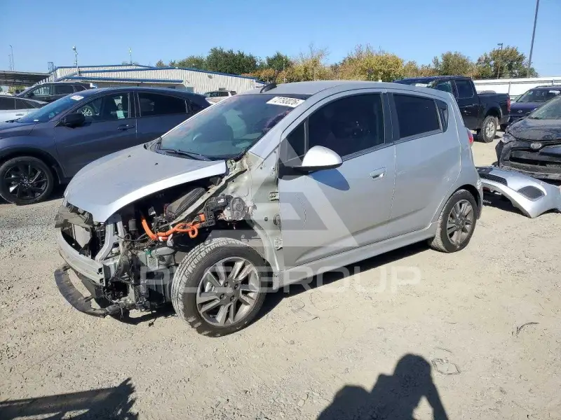 2015 Chevrolet Spark фото