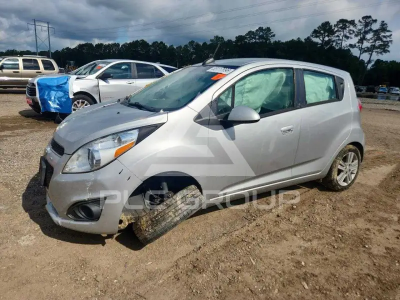 2015 Chevrolet Spark photo