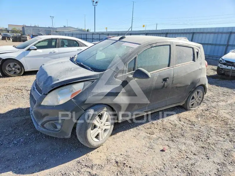 2015 Chevrolet Spark фото