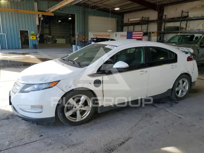 2015 Chevrolet Volt фото