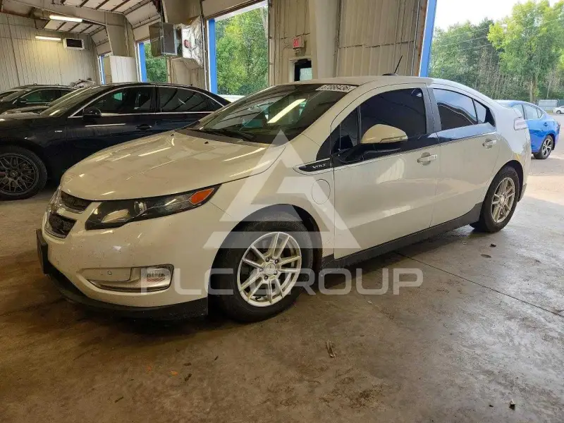 2015 Chevrolet Volt фото