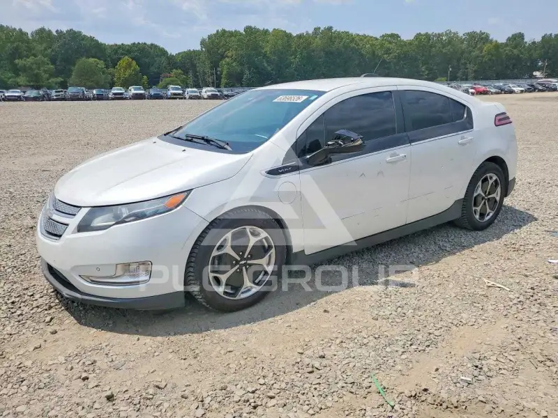 2015 Chevrolet Volt фото