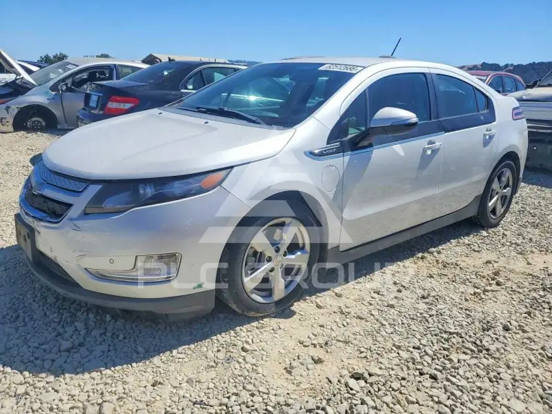 2015 Chevrolet Volt photo