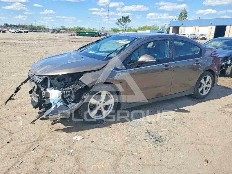 2015 Chevrolet Volt фото