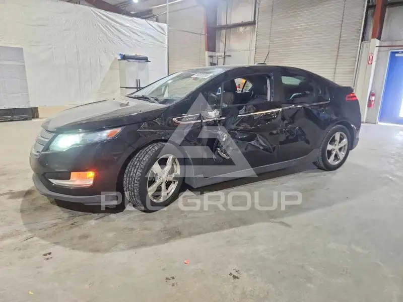 2015 Chevrolet Volt photo