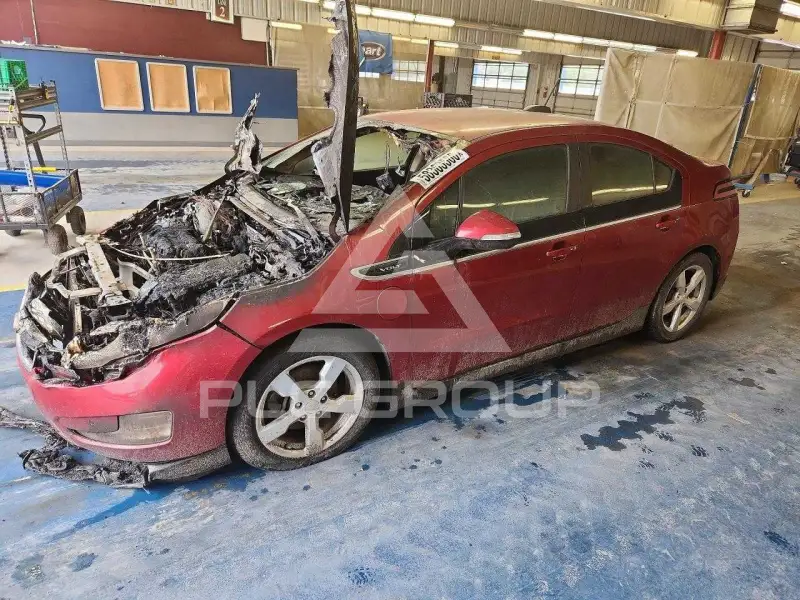 2015 Chevrolet Volt фото