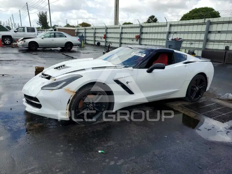 2015 Chevrolet Corvette фото
