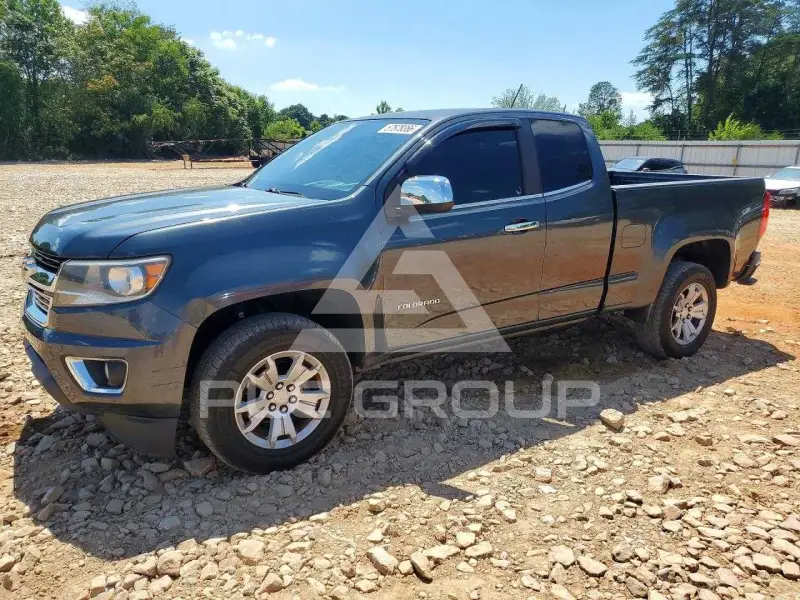 2015 Chevrolet Colorado photo