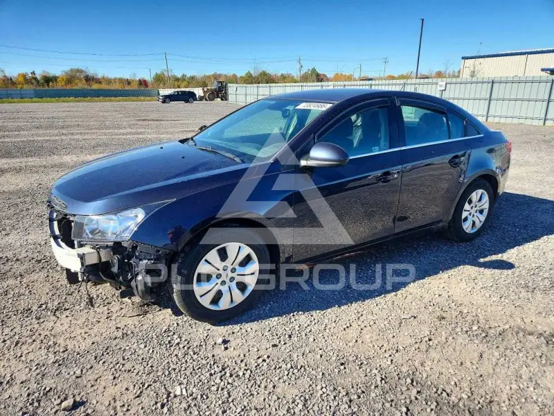 2015 Chevrolet Cruze photo
