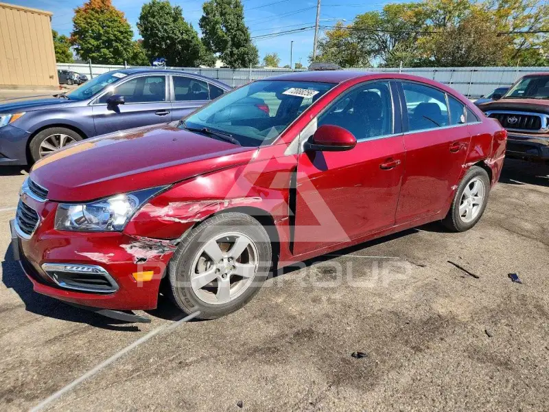 2015 Chevrolet Cruze photo