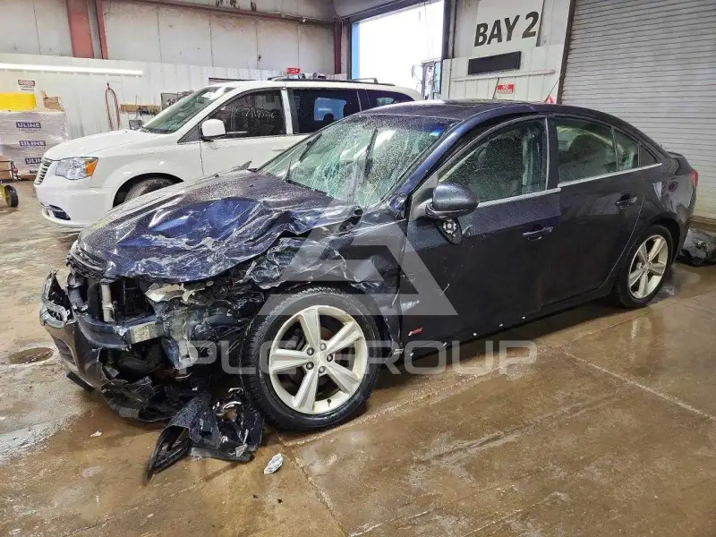 2015 Chevrolet Cruze фото